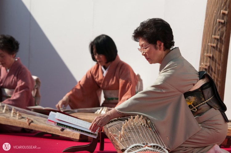 These kimono clad ladies were playing yamatogoto just inside the entry to Ume-no-Koen park.