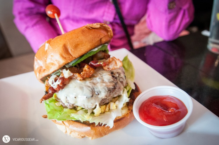 It was actually my first time trying the Napa Valley. White Cheddar, Applewood Smoked Bacon, Acocado, Napa Slaw & Terragon Watercress Aioli