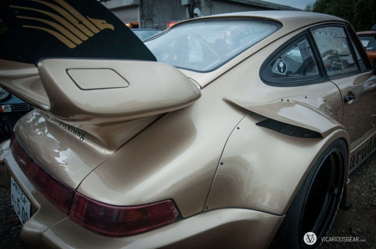 A closer look at the rear fender wing/vent.