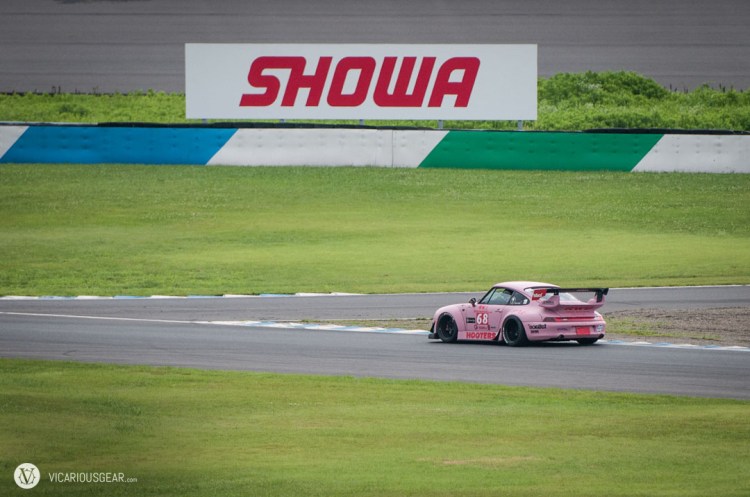 It would be so perfect if it were my Hakosuka in this pic instead.