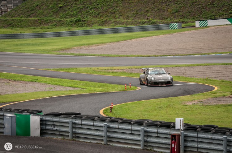 #48 coming in for a driver change. 