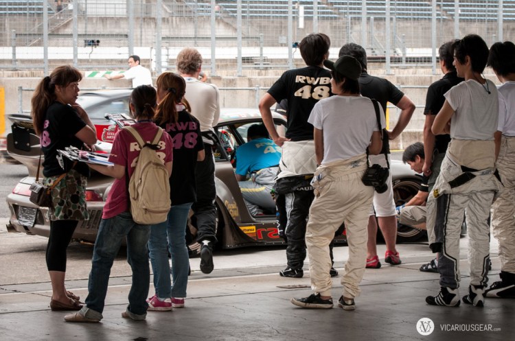 Everyone still had energy to stand around in the morning.