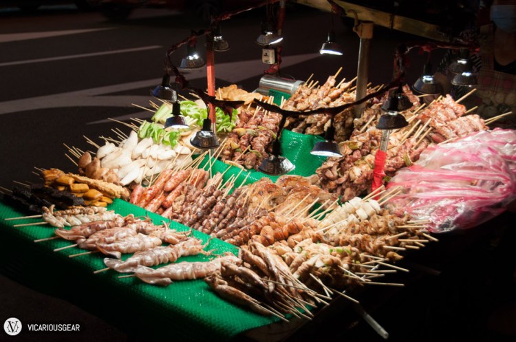 I'm probably ridiculous but this food stall actually caught my attention after the dinner at Mala. Fortunately Gary and Mimi were moving fast so I didn't have time to try any.