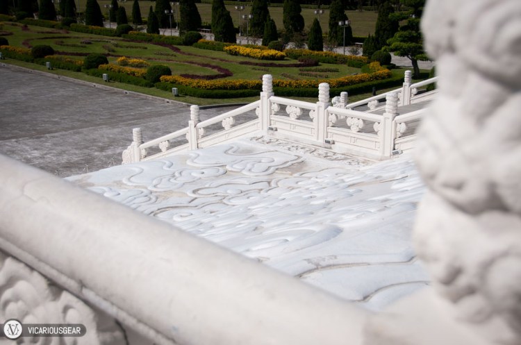 Cloud details at the center of the two main staircases.