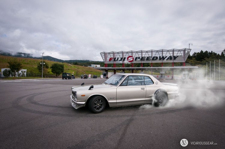 I had to do this with those tire marks already on the pavement. Unfortunately my measly L20 doesn't make enough power for this to be reality.