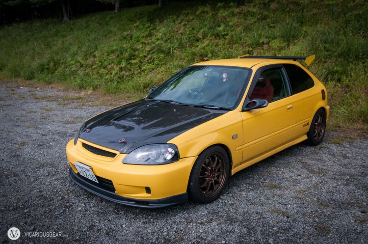 A super clean, track inspired, 6th gen hatch. I felt like I was back in the 90s.