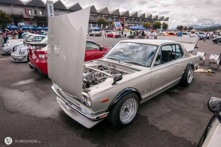 Displayed on a restored Hakosuka ...