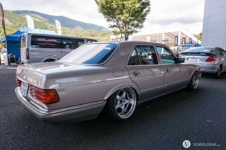 This W126 Mercedes brought back fond memories of high school. I wasn't really inclined to modify mine though.