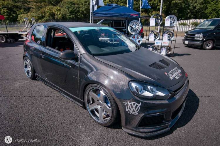 An interesting mix of carbon and faux alligator leather vinyl wrap.