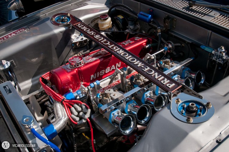 Its rare to see such perfect engine bays in 40+ year old cars here but there were quite a few at the festival.