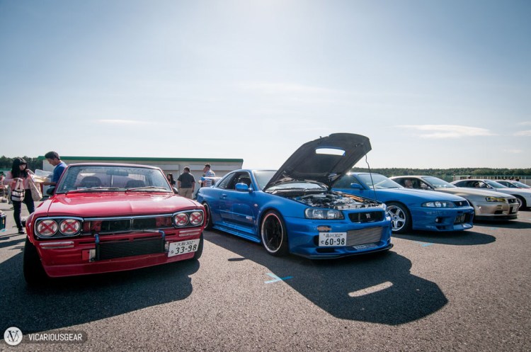 This R34 was laying down over 800 hp