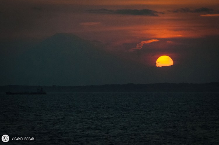 Falling slowly behind Mount Fuji.