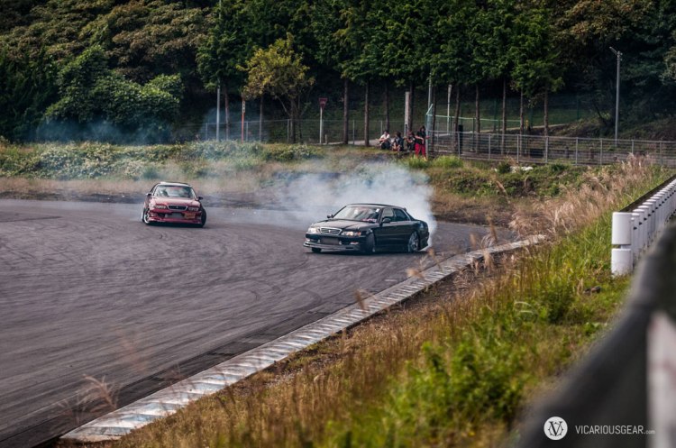 The big sedans were quite popular that day.