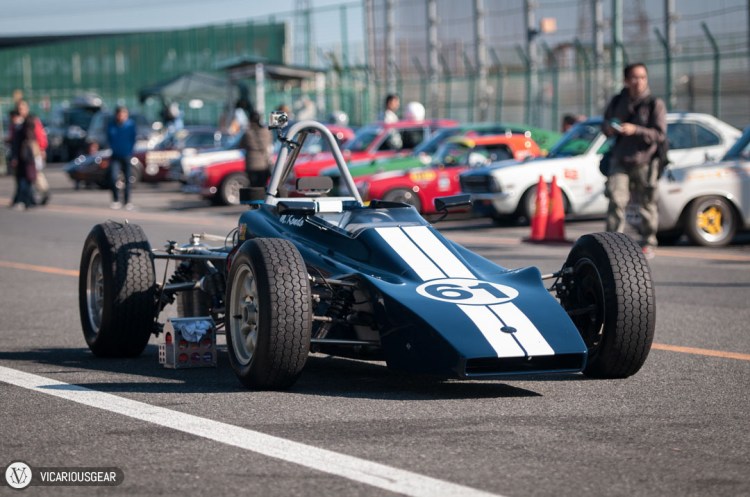 I love the look of primitive aerodynamics. Its like something a kid would carve for a pinewood derby.