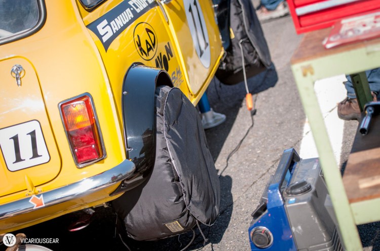 The teams were pretty well accessorized. From lap time focused items like tire warmers...