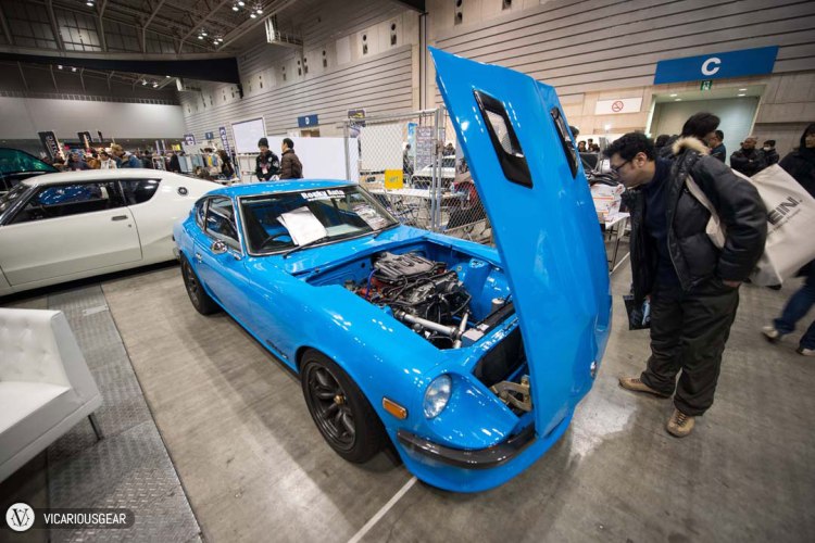 Moving back to the restomod scene, Rocky Auto had this S30Z with a VQ swap. The car was a bit rough and the engine looked a bit small in the engine bay.