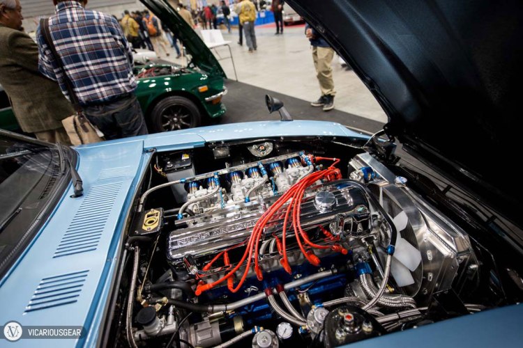 It may be a bit odd to see non matching engine bay paint on a 160,000 USD Farilady Z but it definitely made all the beautiful mechanical parts stand out.