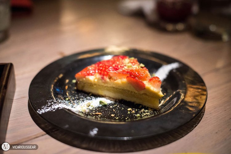 a strawberry tarte were ordered.