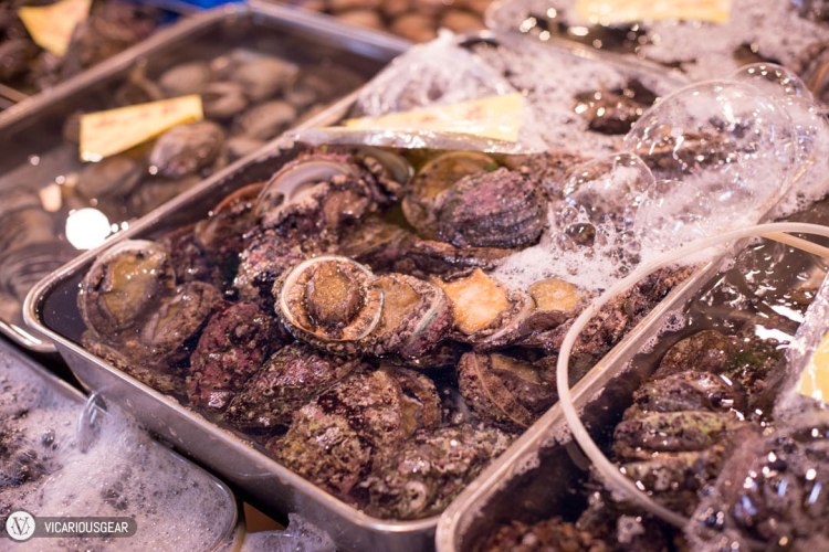 An abundance of bubbling abalone.