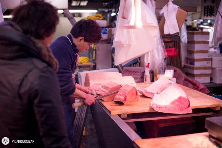 Mitamura-san decided to do some shopping for his dinner menu that evening.